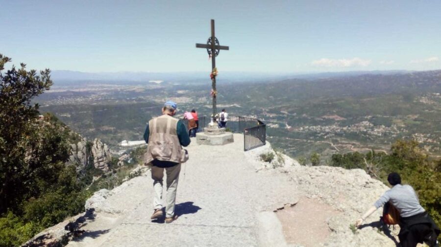 Barcelona: Montserrat Private Trip with Monastery Ticket - The 5.5-Hour Pacing: How the Day Stays Enjoyable
