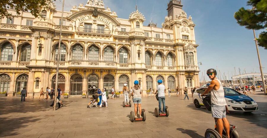 Barcelona: Old Port and Gothic Quarter Guided Segway Tour - Key things I’d watch for