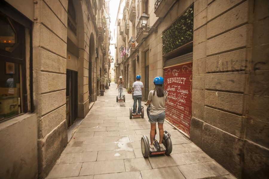 Barcelona: Old Port and Gothic Quarter Guided Segway Tour - Why this Segway route fits Barcelona so well