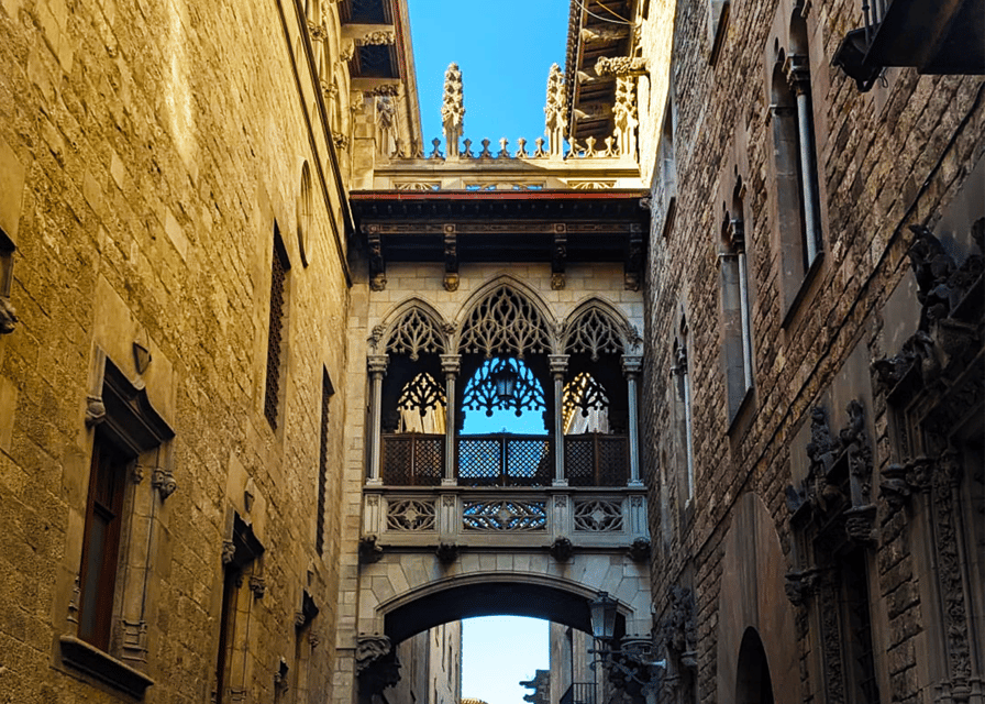 Barcelona: Old Town Private Walking Tour of Past and Present - Ciutadella Park and El Born: the city’s green pause and old business center