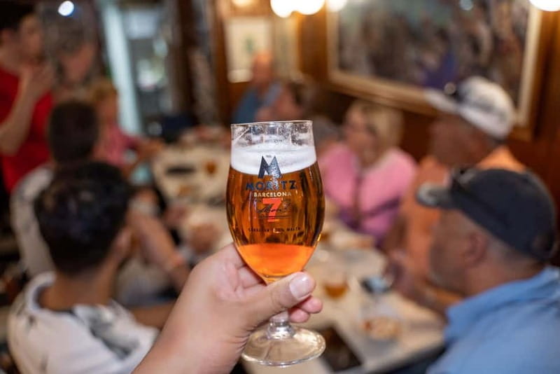 Barcelona Old Town Tapas Night: Hidden Bars, Cava & Vermut - Guides, Group Size, and How the Conversation Usually Feels