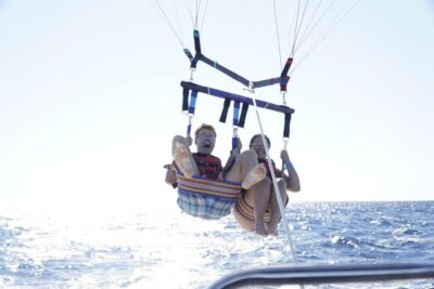 Parasailing with 360º Panoramic Skyline Views