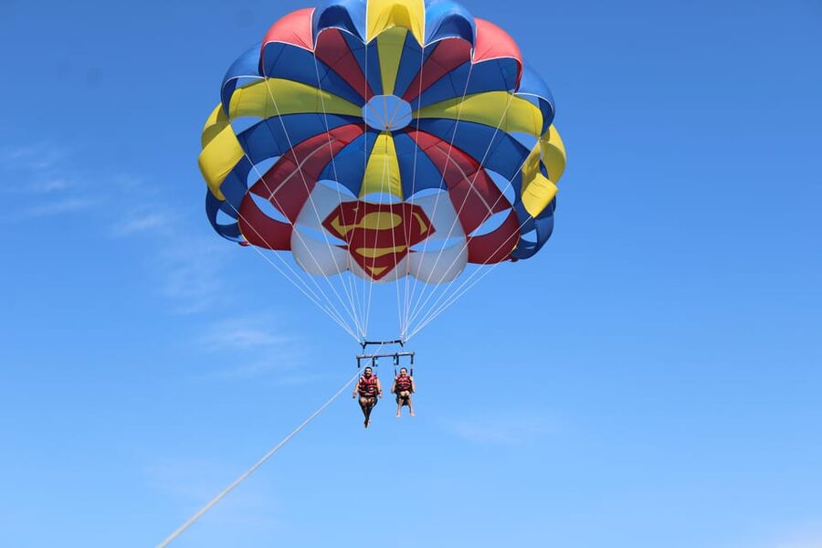 Barcelona: Parasailing with 360º Panoramic Skyline Views - 150 Meters High: Why the Views Matter More Than the Photos
