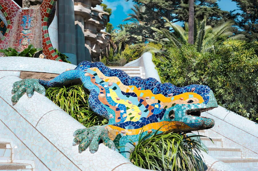 Barcelona: Park Güell Guided Tour & Priority Access - Who This Tour Suits Best, and Who Should Rethink It