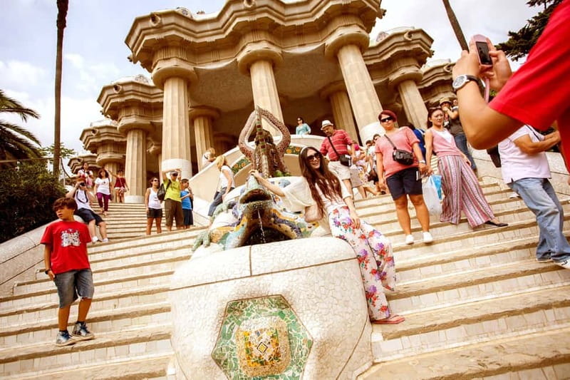 Barcelona: Park Guell Guided Tour with Skip The Line Entry - El Drac, trencadís mosaics, and the Art Nouveau style clues