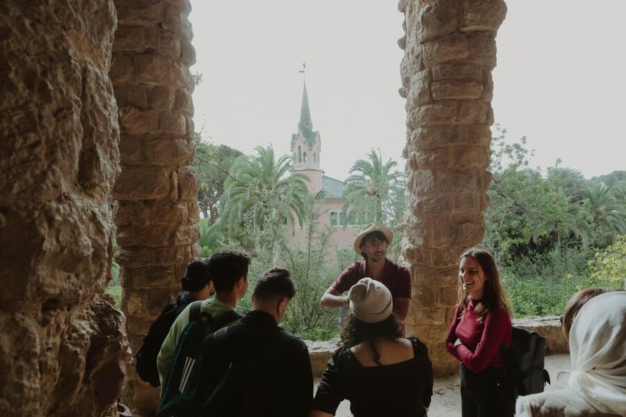 Barcelona: Park Güell & Sagrada Familia Guided Tour - FAQ