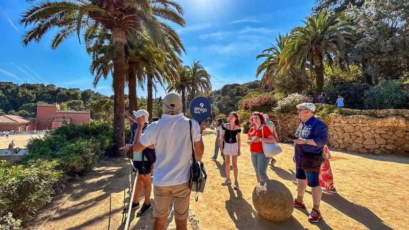 Barcelona: Park Güell Small Group Tour + Skip the Line - Duration and small group feel: what 40 to 75 minutes really means