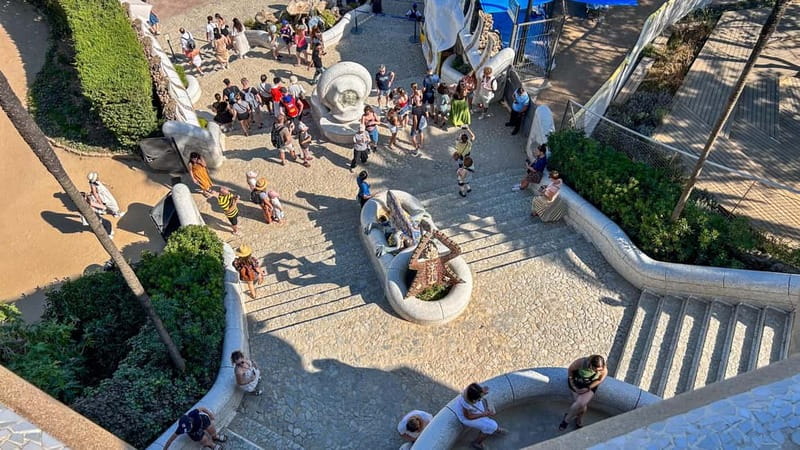 Barcelona: Park Güell Small Group Tour + Skip the Line - Carm el Hill viewpoints: the payoff for walking the whole park