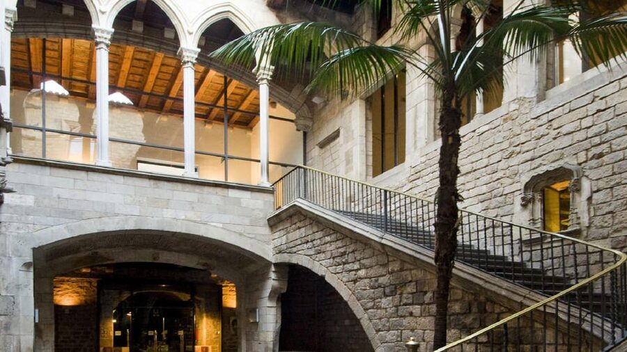 Barcelona: Picasso Walking Tour with Picasso Museum Tickets - The neighborhood piece: why the walk matters even when it is short