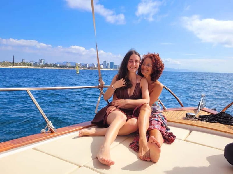 Barcelona: Private Classic Yacht Tour with Drinks - Price and value, what you really get for $294