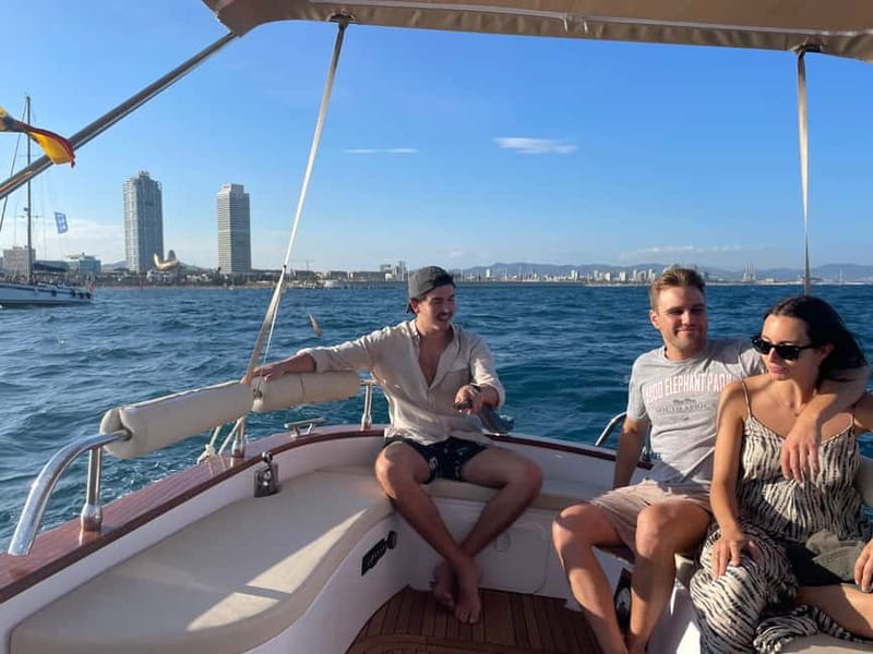 Barcelona: Private Classic Yacht Tour with Drinks - Who this tour suits best, and who should skip it