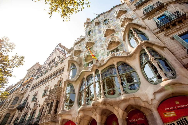 Barcelona: Private Group Bike Tour - How the Optional Sagrada Familia Add-On Fits