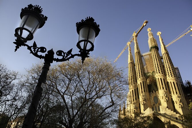 Barcelona Private Tour by Sidecar Motorcycle - Hotel pickup and the 3.5 hour rhythm of the day