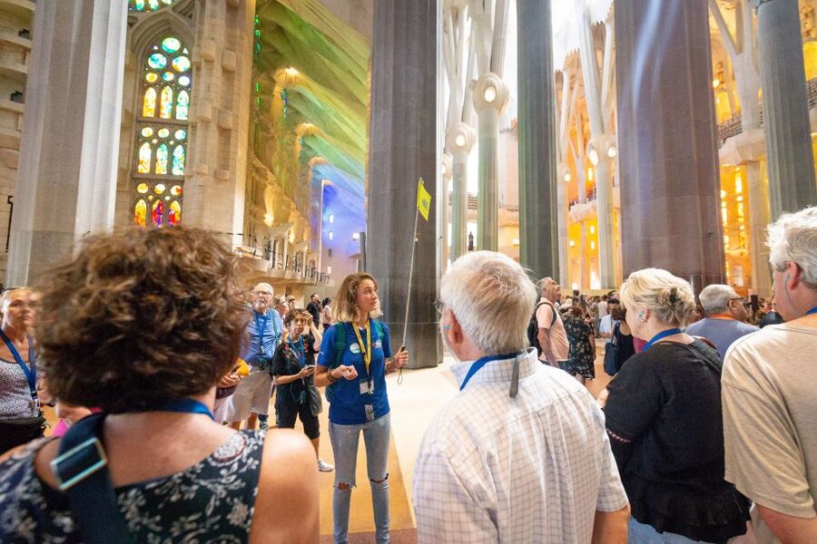 Barcelona: Sagrada Familia and Park Guell Combo Guided Tour - Practical tips so your day feels smooth