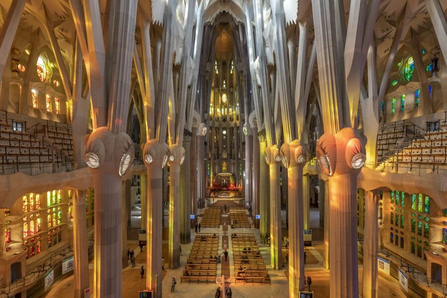 Barcelona: Sagrada Familia Entry Ticket with Audio Guide - Opening Hours by Season, Plus a Smart Time Strategy