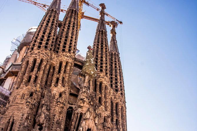 Barcelona: Sagrada Familia Fast Track Tour with Tower Option - The Tower Option: Views, Timing, and Weather Reality