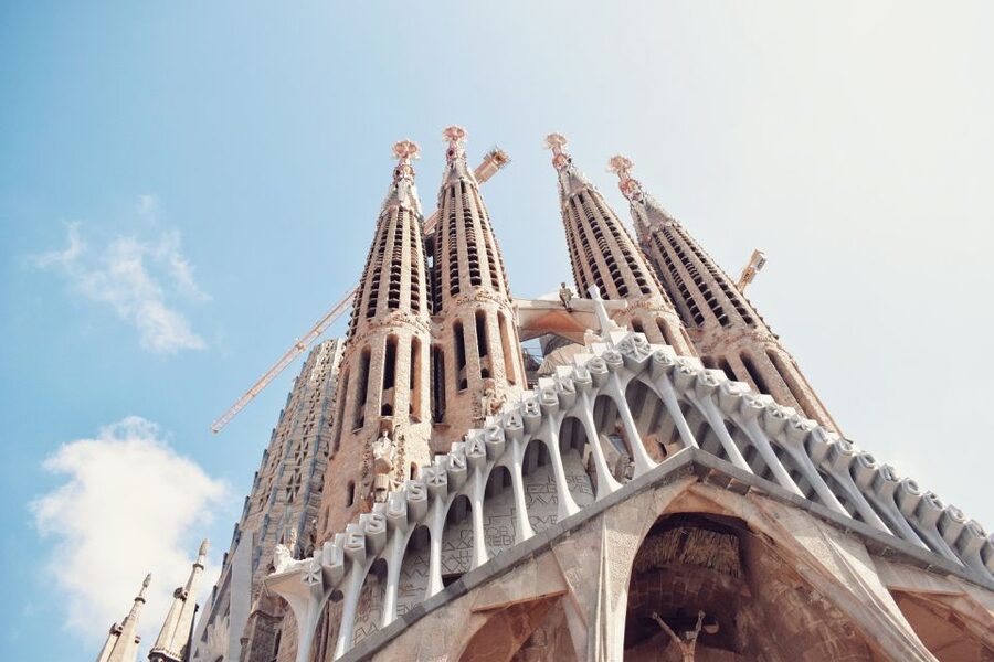 Barcelona: Sagrada Familia Guided Tour with Tower Access - Weather Can Change the Plan