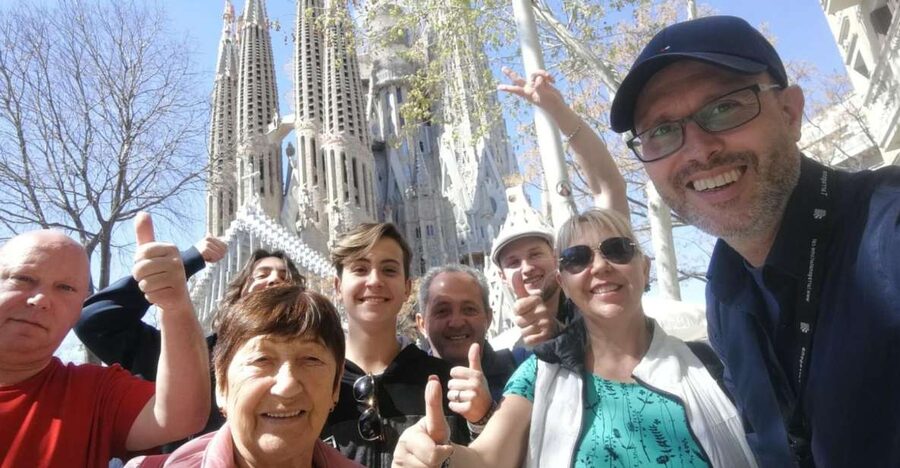 Barcelona & Sagrada Familia Half-Day Tour with Hotel Pickup - Why This Half-Day Barcelona and Sagrada Familia Route Makes Sense