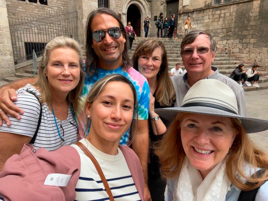 Barcelona: Sagrada Familia, Modernism, and Old Town Tour - Passeig de Gràcia Modernism: Casa Mila, Casa Batlló, and the neighbors