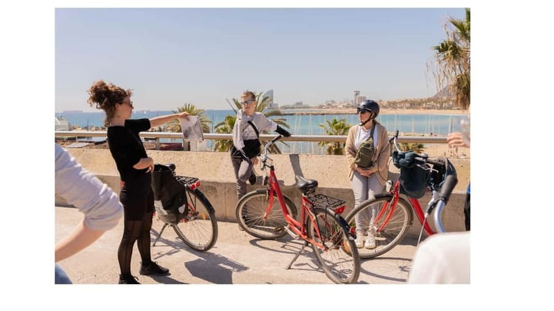 Barcelona: Sagrada Familia or City Tour by Bike or eBike - Parc de la Ciutadella and its fountain: the one stretch that makes the ride feel easy