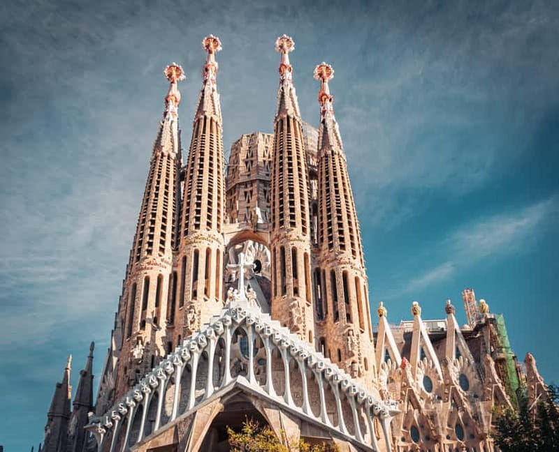 Barcelona: Sagrada Familia Priority Access & Guided Tour - Price and value: what $59 buys you beyond skipping the line