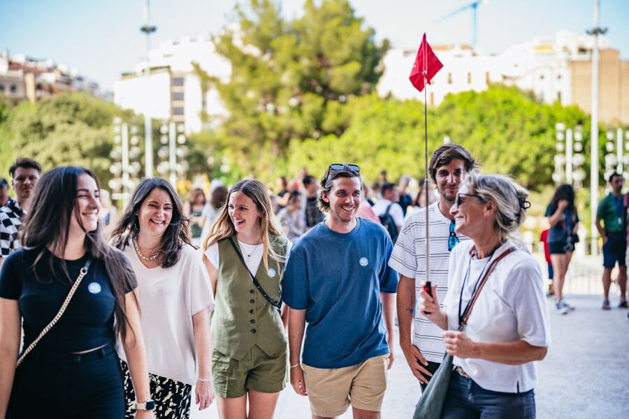 Barcelona: Sagrada Familia Skip-the-Line Entry Ticket & Tour - Key highlights at a glance