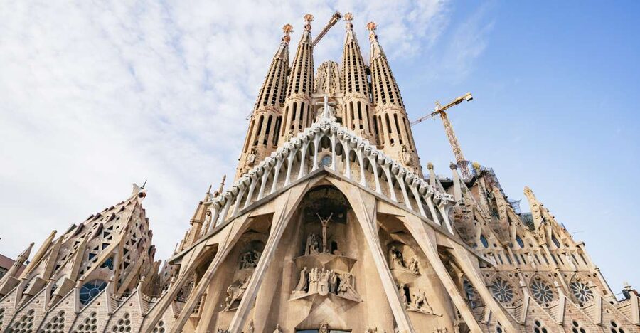 Barcelona: Sagrada Familia Skip-the-Line Entry Ticket & Tour - Sagrada Família Schools: the human side of the long build