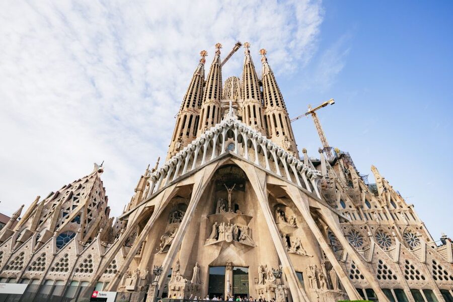 Barcelona: Sagrada Familia Skip-the-Line Entry Ticket & Tour - Price and value: what $67 buys you (and what it doesn’t)