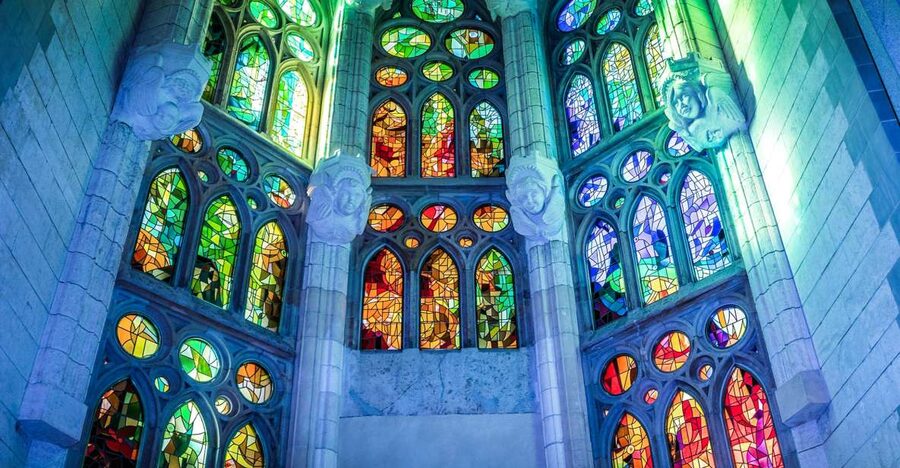 Barcelona: Sagrada Família Skip the Line Tour & Entry Ticket - Skip-the-line value at Spain’s busiest temple