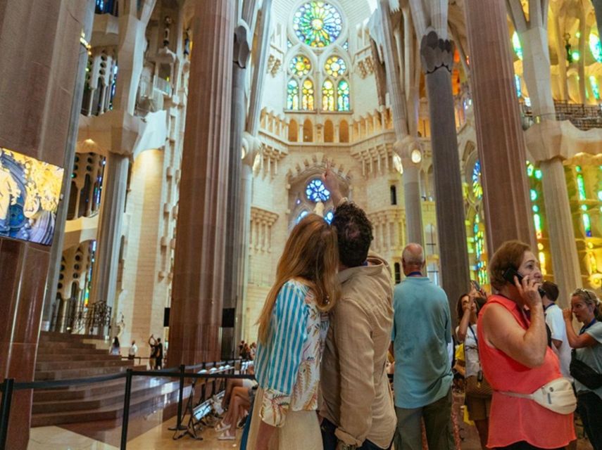 Barcelona: Sagrada Família Tour with Skip-the-Line Access - Should you book this Sagrada Familia skip-the-line tour?