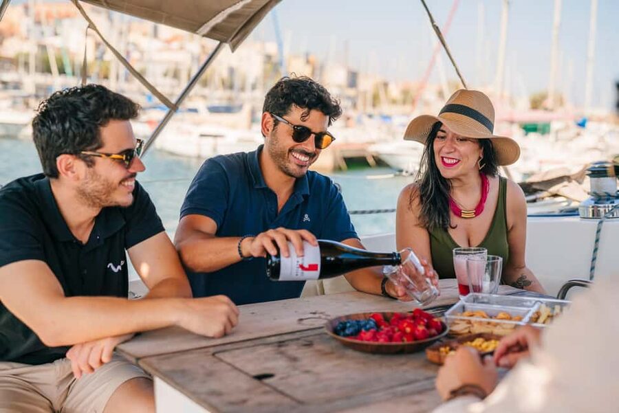 Barcelona: Sailing Cruise & Vineyard Tour with Wine Tasting - Port Olímpic to Alella harbor: the part that sets the tone