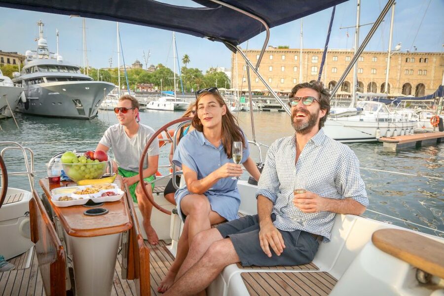 Barcelona: Sailing Tour with Spanish Tapas and Drinks - Captain stories that turn the shoreline into context
