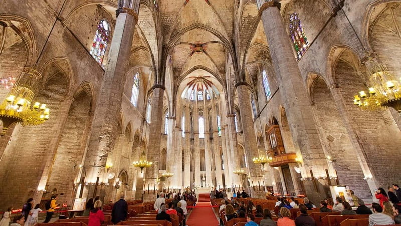 Barcelona: Santa Maria del Mar Tour & Terrace Access - Finding Santa Maria del Mar fast in El Born, your meeting point matters
