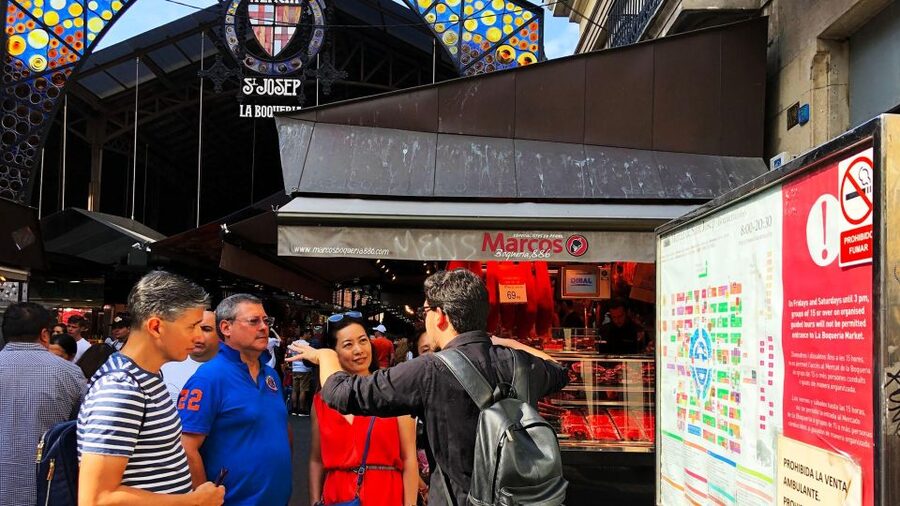 Barcelona: Street Food & Sightseeing Tour with Local Market - The Food Tastings You Can Expect, From Jamón to Dessert