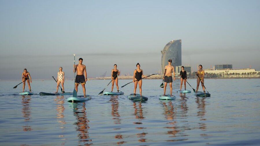 Barcelona: Sunrise Paddleboarding with Instructor and Photos - Getting to Eswell Surf School and storing your stuff (so you can actually enjoy it)