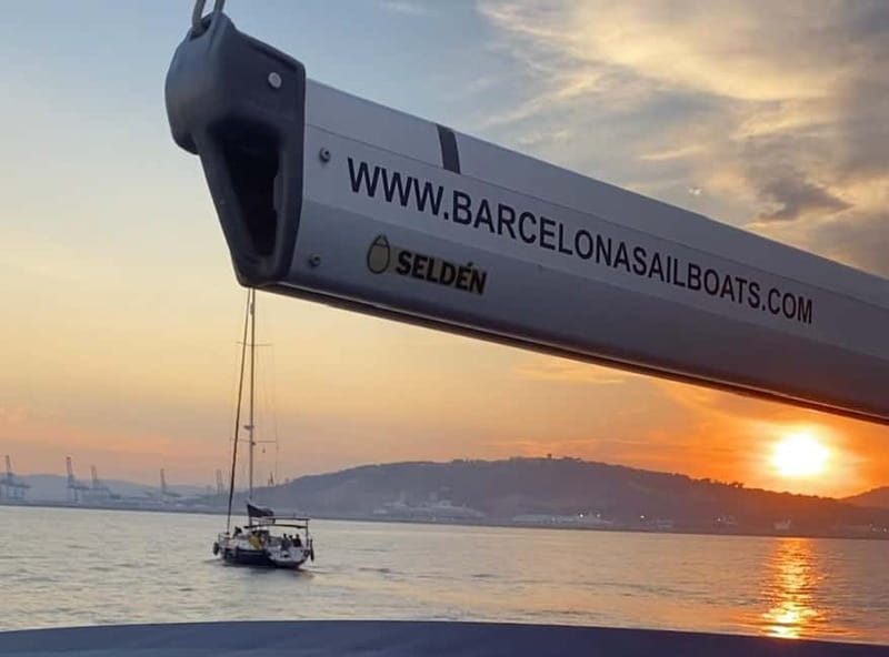 Barcelona: Sunset Boat Trip with Cava Wine and Snacks - Shared versus private: picking the right version for your group