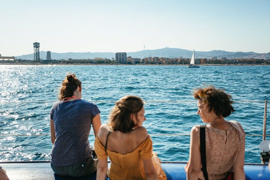 Barcelona: Sunset Catamaran Cruise with Live Music - Who This Cruise Is Perfect For