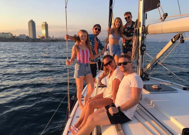 Barcelona: Sunset Sailboat Cruise with Open Bar and Snacks - Getting to Moll de Mestral and finding your boat fast