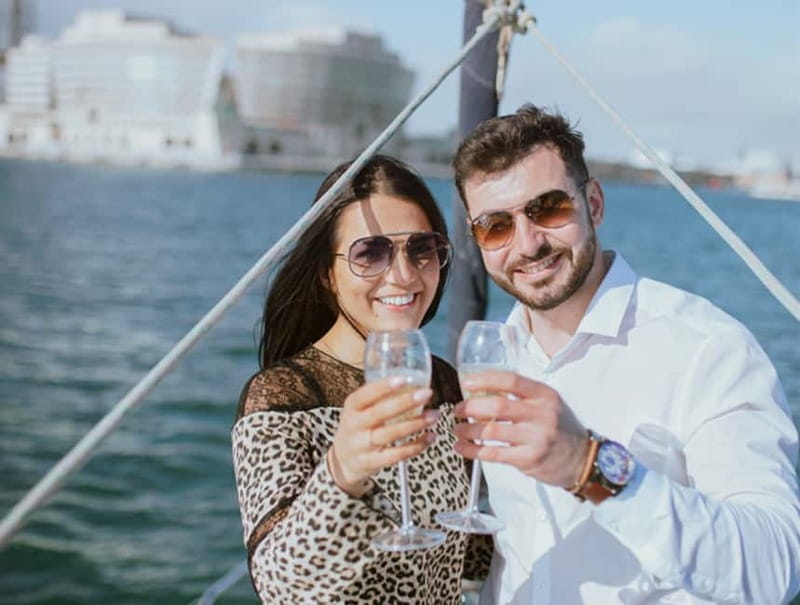 Barcelona: Sunset Skyline Cruise with Cava and Snacks - Key highlights that matter