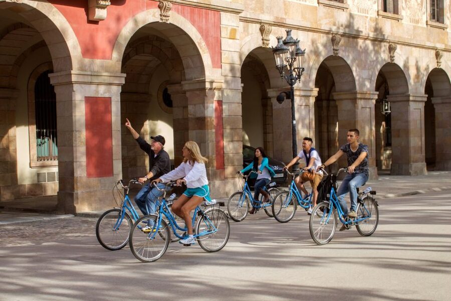 Barcelona Tapas 3-Hour Bike Tour - How the Bike Setup Keeps It Easy (Helmets, Rain, and a Relaxed Tempo)