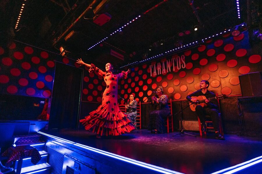 Barcelona: Tapas and Flamenco Experience - Should you book this Barcelona tapas and flamenco experience?