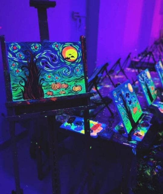 Barcelona: Wine and Van Gogh Paint and Sip Painting Class - Studio setup: what you get the moment you arrive