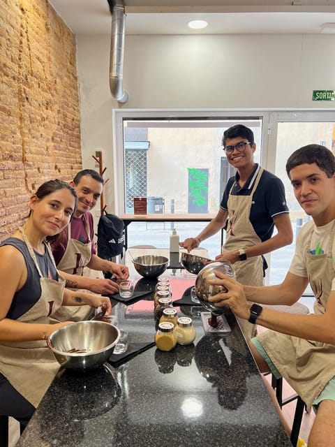 Bean to Bar Chocolate Workshop in Barcelona - Cocoa history, told while you work