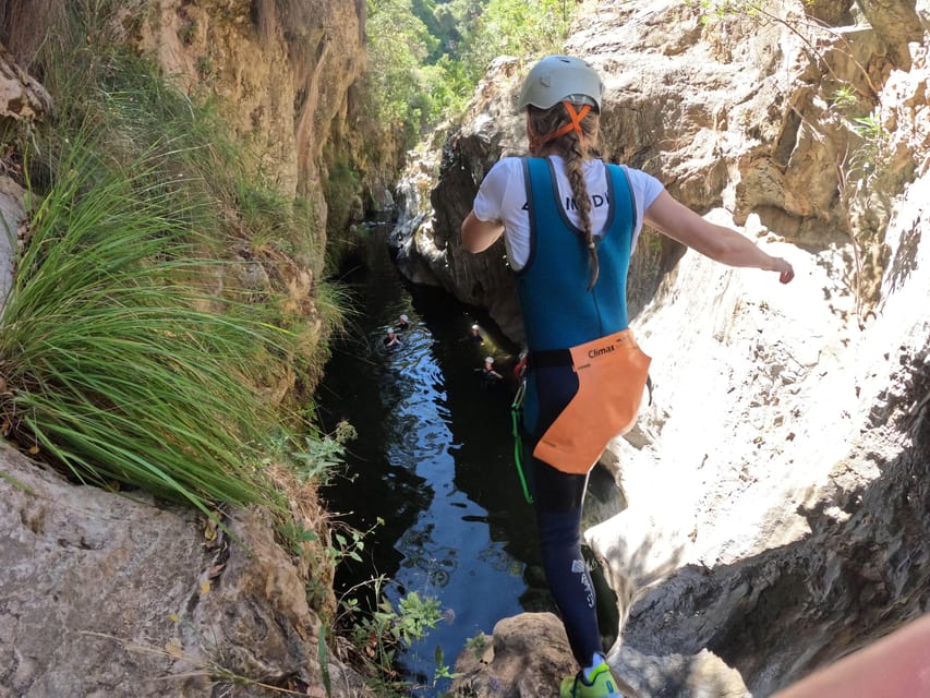 Benahavís: Canyoning Guided Tour at Guadalmina River - Who should book this canyoning experience, and who should skip