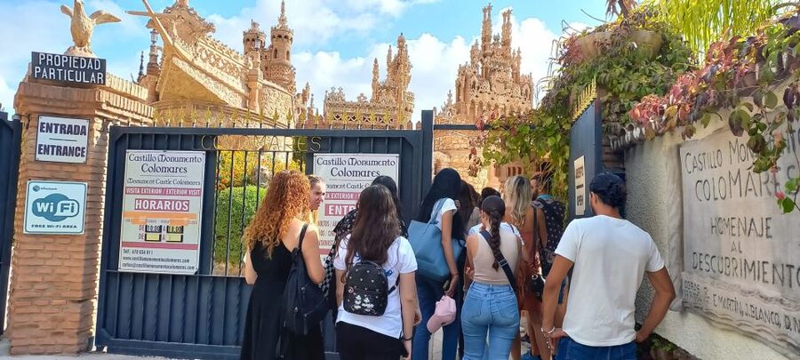 Benalmadena: Colomares Castle Tour with Entry Ticket - Quick Hits: What Makes This Tour Worth Your Time