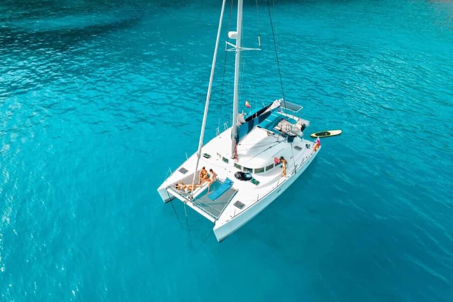 Benalmádena: Sailing & Dolphin Watching with Snacks/Drinks - Shared vs Private Catamaran: When You Want the Boat to Yourself