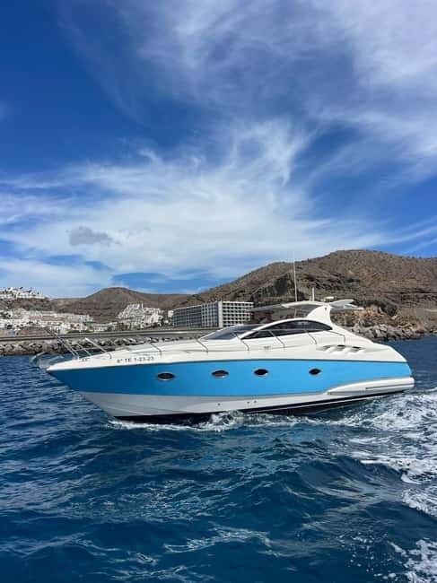 Best Private Yacht in Gran Canaria - Your playlist, your pace: how the experience stays flexible