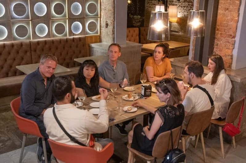 Bilbao: Basque Food Tour and Wine Tasting with Guide - Guides Matter, and This One Has Strong Hosting