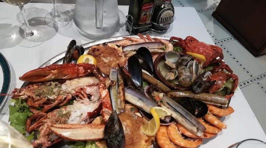 Bilbao: Guggenheim Secrets & Savor the Sea’s Treasures. VIP - The Basque Food Pairing: Surf and Turf for Two After Art