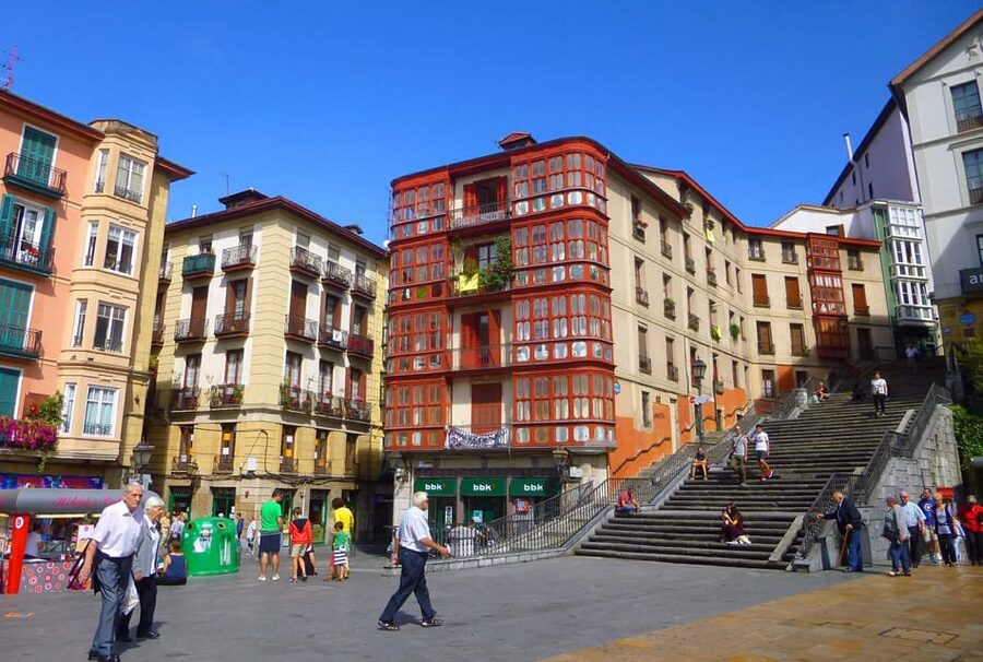 Bilbao old town walking tour - Mercado de la Ribera: your best chance to eat like a local